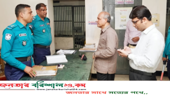রাজধানীর চার থানা পরিদর্শনে স্বরাষ্ট্র উপদেষ্টা : লেফটেন্যান্ট জেনারেল (অব,) মোঃ জাহাঙ্গীর আলম