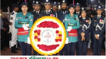 ভাষা শহীদদের প্রতি শ্রদ্ধা নিবেদন করেন বি এম পি কমিশনার