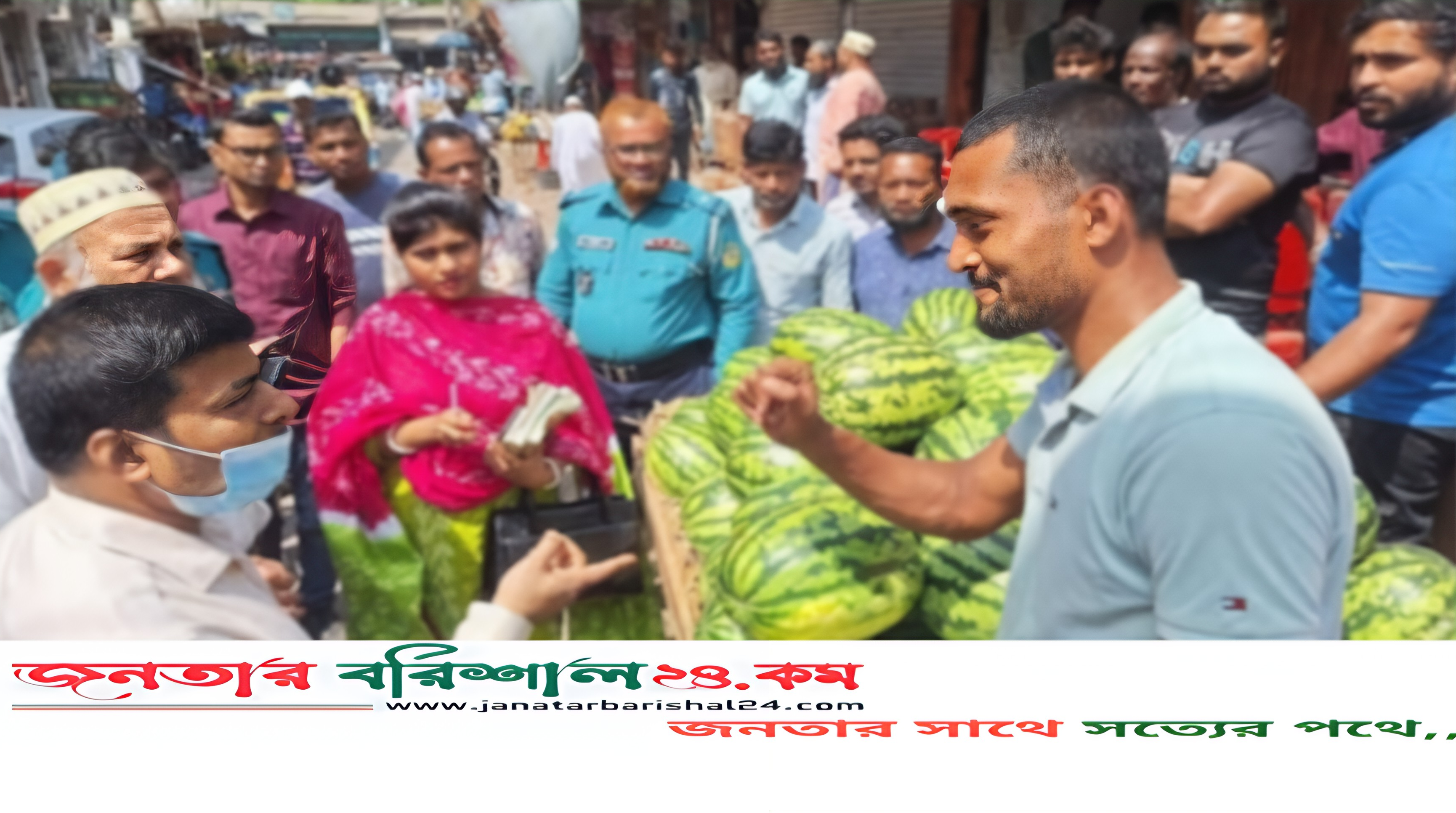 বরিশালে ভোক্তা অধিকারের অভিযানে ৬ প্রতিষ্ঠানকে জরিমানা
