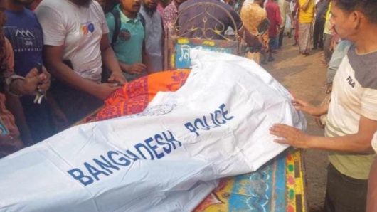 বরিশালের আড়িয়াল খাঁ নদে ভাসছিল অজ্ঞাত নারীর লাশ, ব্যাগে মিলল হিন্দিতে লেখা চিরকুট