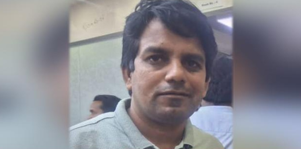 বরগুনায় সমন্বয়ক পরিচয়ে কোটি কোটি টাকার কাজ বাগিয়ে নিল যুবক!