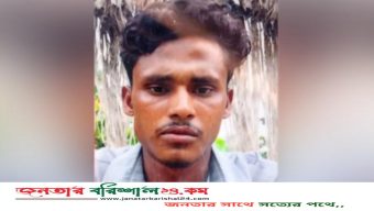 বরিশালে লঞ্চের ধাক্কায় নৌকাডুবি, জেলে নিখোঁজ