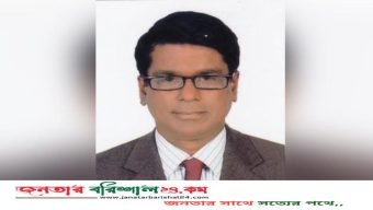 বাবুগঞ্জ উপজেলা পরিষদের সাবেক চেয়ারম্যান দুলাল গ্রেপ্তার