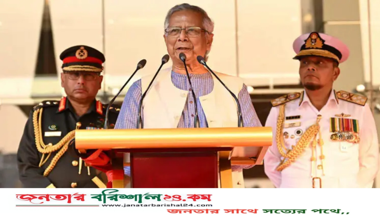 নির্বাচনে সশস্ত্র বাহিনীকে দক্ষতার সঙ্গে দায়িত্ব পালনের আহ্বান প্রধান উপদেষ্টার