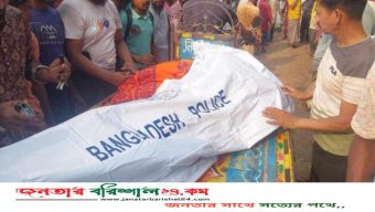 বরিশালে চরে মিলল বৃদ্ধের মুখ থেঁতলানো-হাত বিচ্ছিন্ন ও পেটকাটা মরদেহ