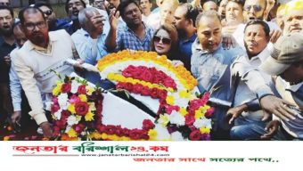 বরিশালে শহীদ বুদ্ধিজীবী দিবসে শ্রদ্ধা নিবেদনকে কেন্দ্র করে বিএনপির দুপক্ষের হাতাহাতি