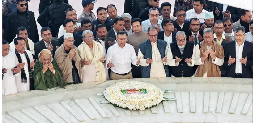 জিয়াউর রহমানের সমাধিতে তারেক রহমানের শ্রদ্ধা