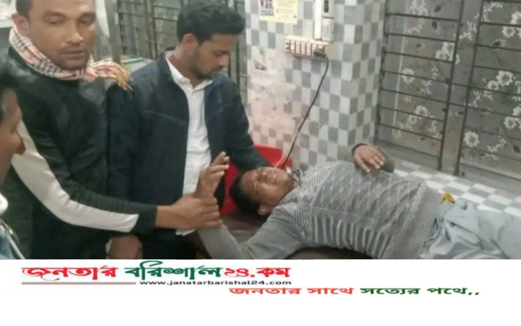 বরগুনায় কথা কাটাকাটির জেরে বিএনপি-জামায়াত নেতাকর্মীদের মধ্যে সংঘর্ষ, আহত ২