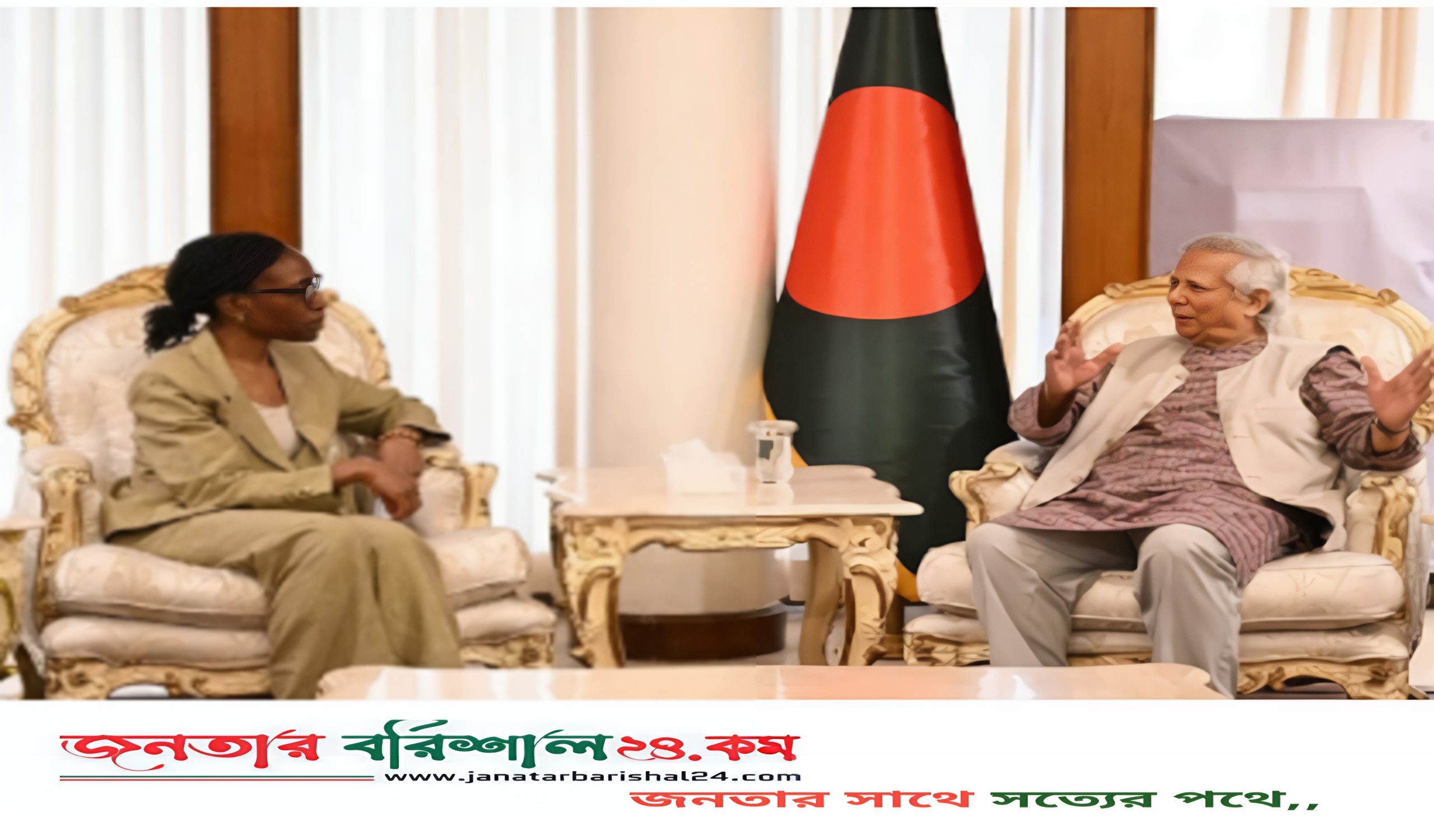 আ.লীগকে নিষিদ্ধের পরিকল্পনা নেই, নির্বাচন পেছাবে না: প্রধান উপদেষ্টা