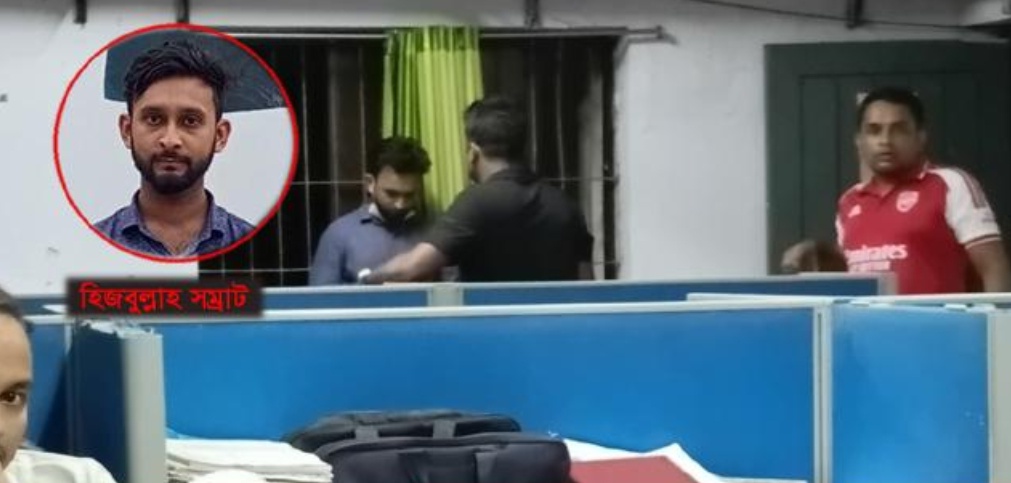 বরিশালে বিএনপির অফিস পোড়ানো মামলায় আ.লীগ ও ছাত্রলীগ নেতা গ্রেফতার