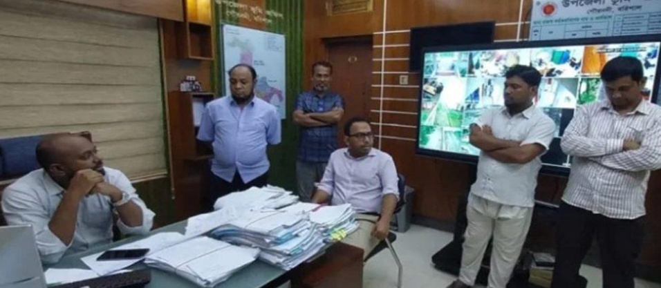 বরিশালে ভুয়া জমির পর্চা, দুই দলিল লেখকের দণ্ড