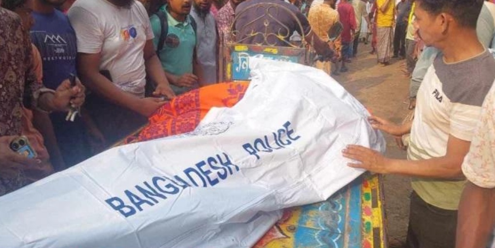 বরিশালের আড়িয়াল খাঁ নদে ভাসছিল অজ্ঞাত নারীর লাশ, ব্যাগে মিলল হিন্দিতে লেখা চিরকুট