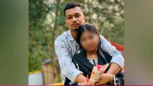 ভোলায় নিষিদ্ধ ছাত্রলীগ নেতাকে বিয়ের দাবিতে বৈষম্যবিরোধী নেত্রীর অনশন