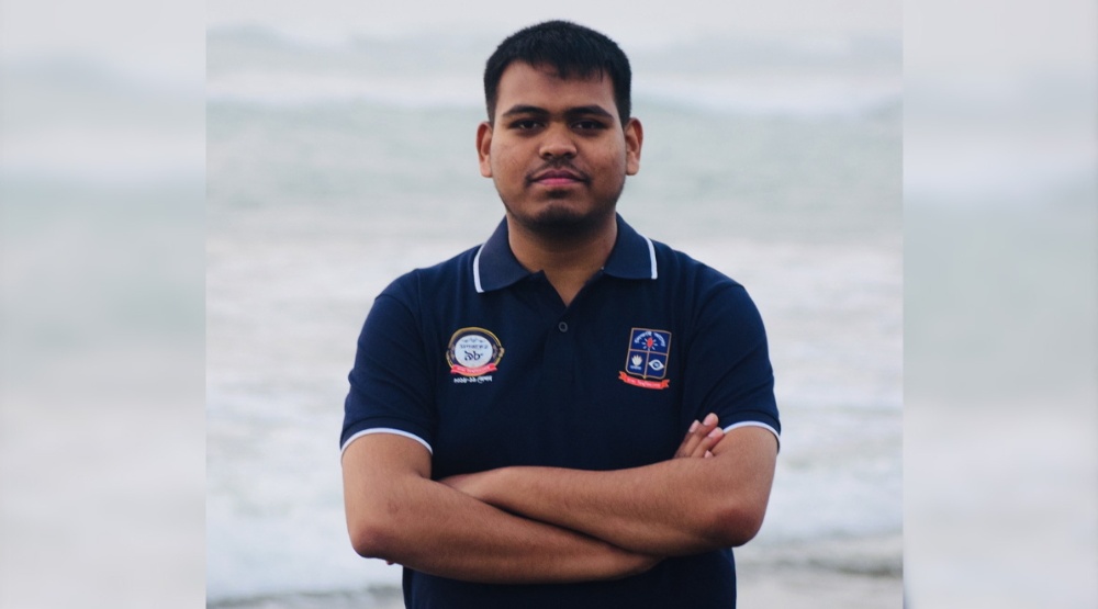 মাহিন সরকারকে এনসিপি থেকে বহিষ্কার