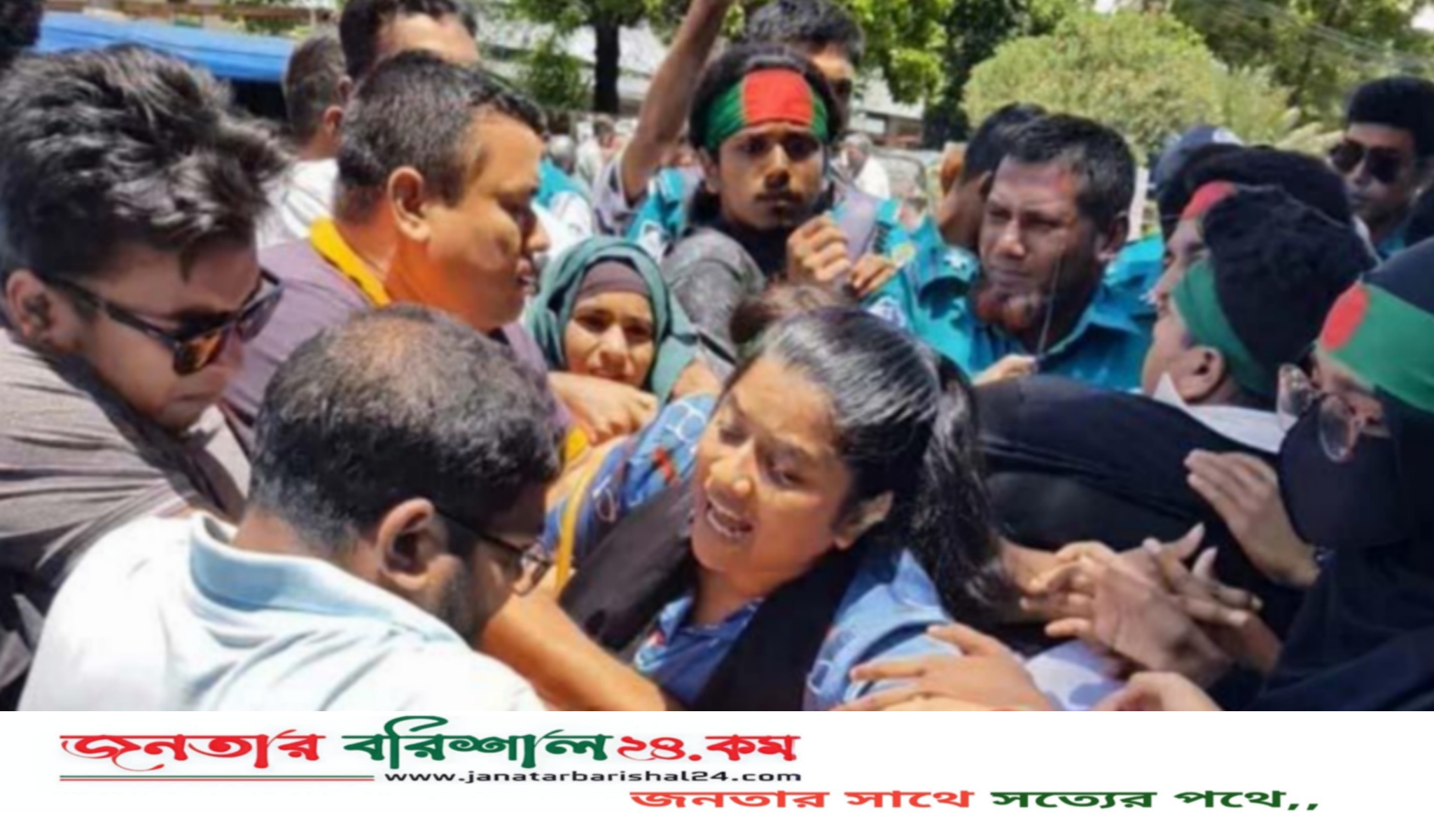 বরিশাল কোতয়ালী মডেল থানার ওসিসহ ৫ পুলিশের বিরুদ্ধে মামলা, তদন্ত করবে দুদক