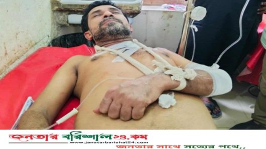 কলাপাড়ায় যুবদল কর্মীকে কুপিয়ে জখম, দুইজন গ্রেফতার