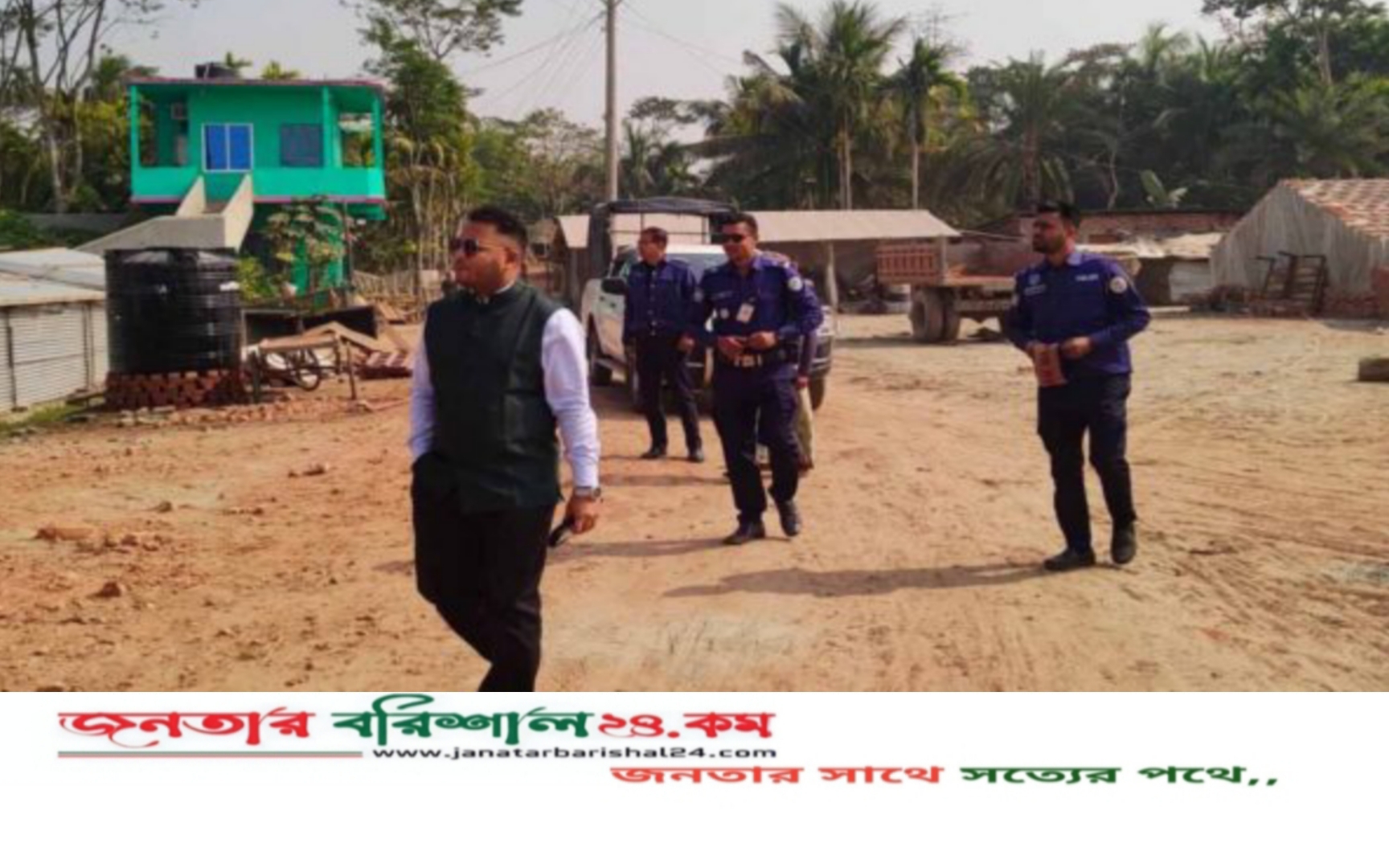 মঠবাড়িয়ায় অবৈধ ইটভাটা গুঁড়িয়ে দিল প্রশাসন : এক লাখ টাকা জরিমানা