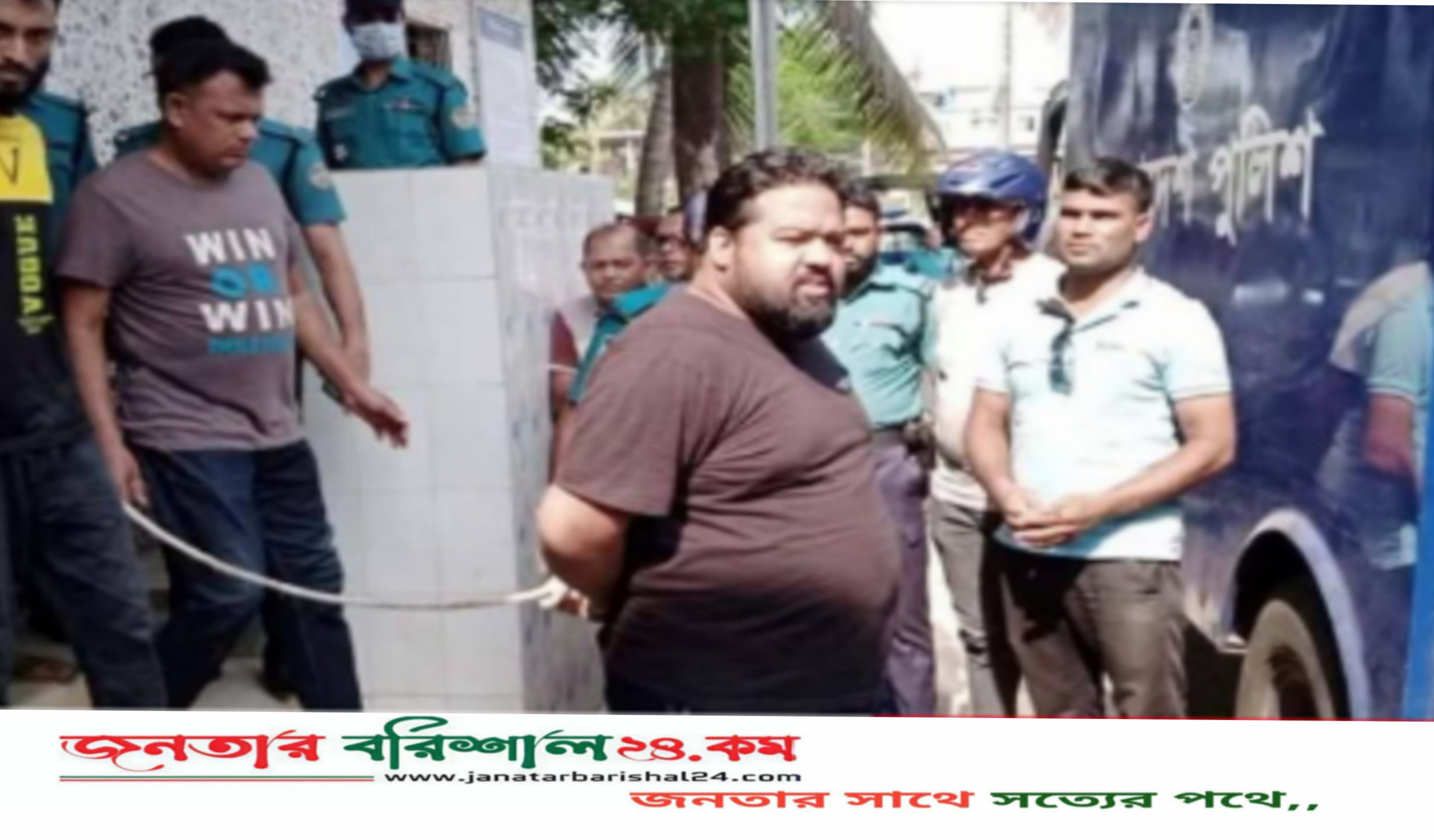 বরিশালে ছাত্রলীগের ১৩ নেতা কর্মী খালাস
