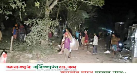 ভিজিএফ কার্ড ভাগাভাগি নিয়ে সংঘর্ষ, বিএনপির ১৫ নেতাকর্মী আটক