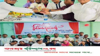 বরিশাল খোকন “ল‌‌” একাডেমি থেকে উত্তীর্ণ হওয়া নবীন আইনজীবীদের ক্রেস্ট বিতরণ ও সাংস্কৃতিক অনুষ্ঠানের আয়োজন করা হয়