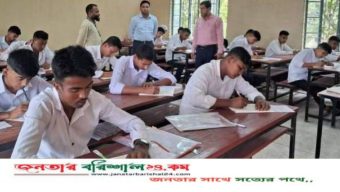 বরিশাল শিক্ষা বোর্ডে এসএসসি পরীক্ষা শুরু, এ বছর পরীক্ষার্থী ৮১৮৩১ জন