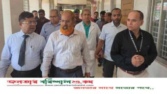বরিশালের বিভিন্ন হাসপাতাল পরিদর্শনে অতিরিক্ত স্বাস্থ্য সচিব