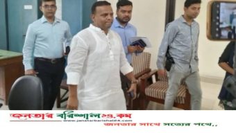 হঠাৎ বরিশাল নৌবন্দর পরিদর্শনে প্রতিমন্ত্রী রাজিব আহসান, অনুপস্থিত বহু কর্মী