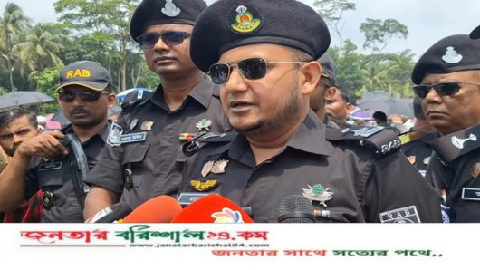 বরগুনায় স’ন্ত্রা’স-চাঁ’দা’বা’জ দমনে র‌্যাবের  কঠোর হুঁশিয়ারি