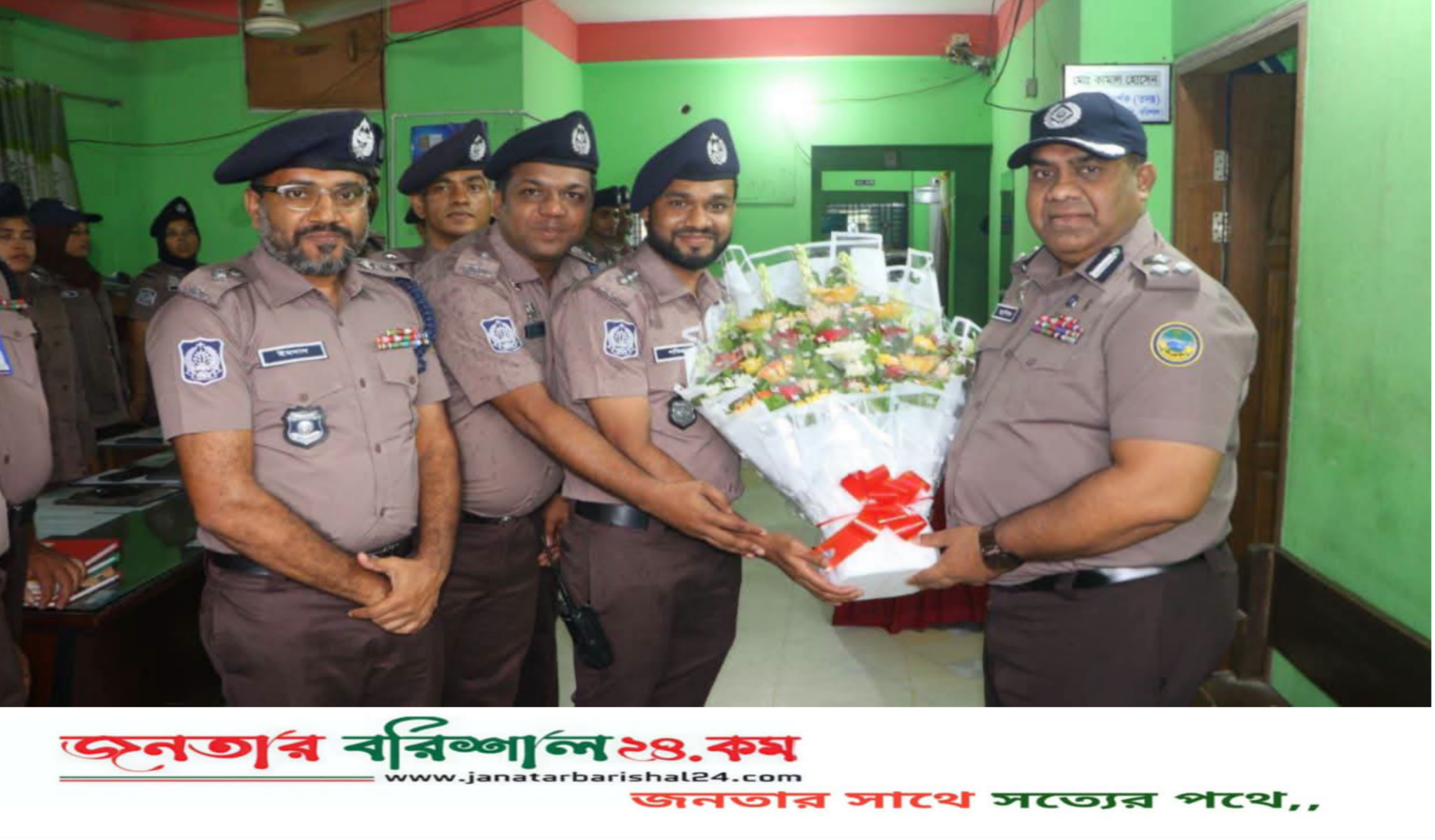 বিএমপি’র কাউনিয়া থানা আকস্মিক পরিদর্শন করলেন মান্যবর পুলিশ কমিশনার বিএমপি।
