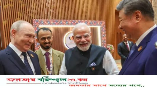 রাশিয়া-চীন জোট আরও শক্তিশালী, ‘দুর্বল’ যুক্তরাষ্ট্র কী করবে?
